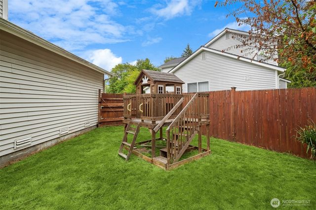 1185 Landover Place, Port Orchard, WA 98366