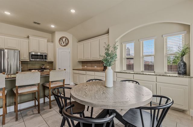 485 W Autumn Hill Bluff, Lavon, TX 75166