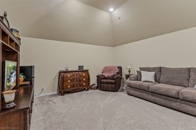 485 W Autumn Hill Bluff, Lavon, TX 75166