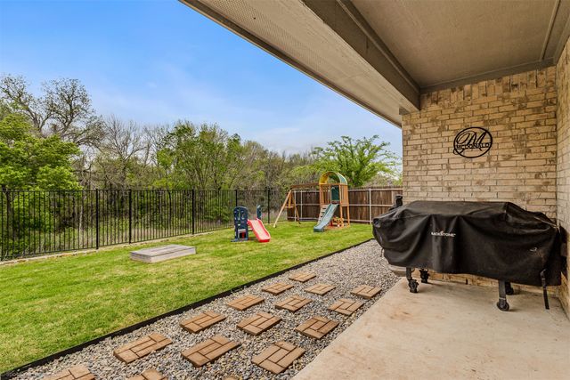 485 W Autumn Hill Bluff, Lavon, TX 75166