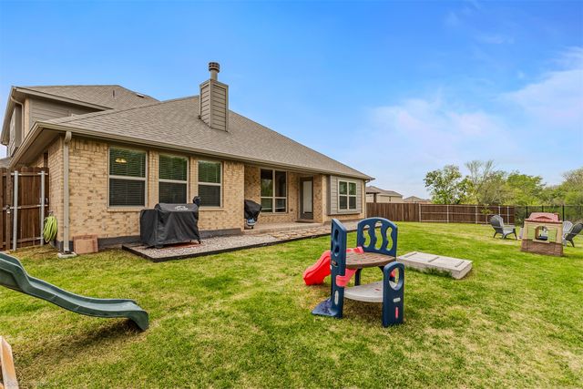 485 W Autumn Hill Bluff, Lavon, TX 75166