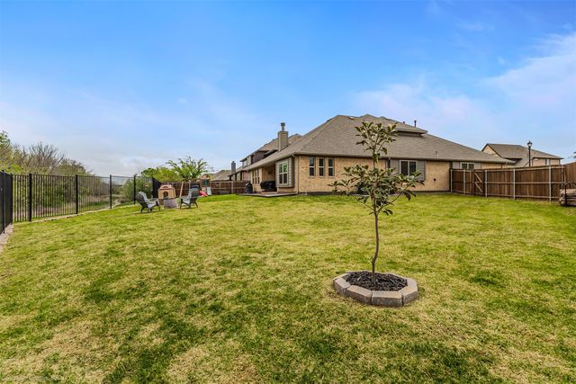 485 W Autumn Hill Bluff, Lavon, TX 75166