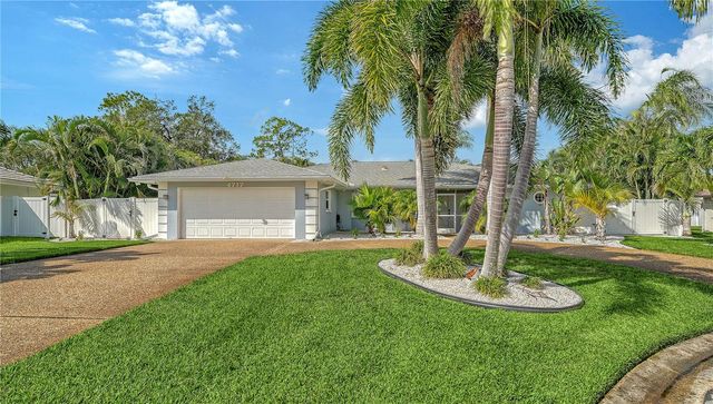 4717 THOMAS HOBY PLACE, Sarasota, FL 34241