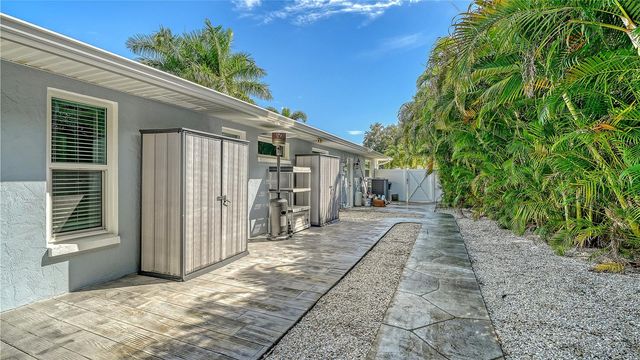4717 THOMAS HOBY PLACE, Sarasota, FL 34241