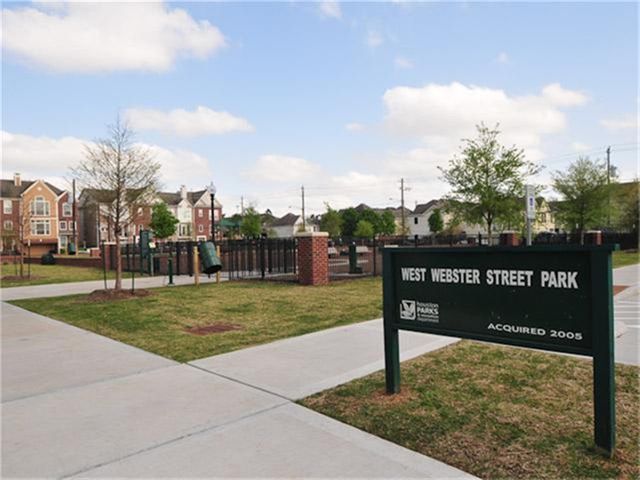 2128 Gillette Street, Houston, TX 77006