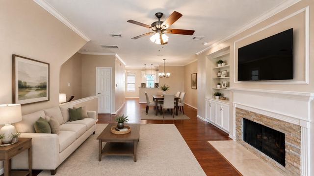 2128 Gillette Street, Houston, TX 77006