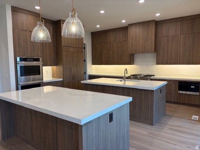 636 E VANDALAY LN, Draper, UT 84020