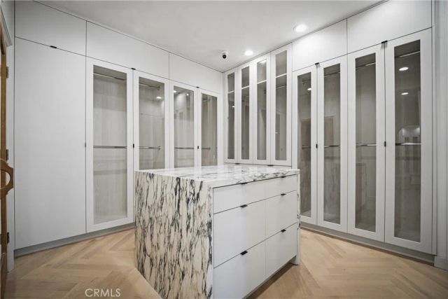 17437 Oak Creek Court, Encino, CA 91316