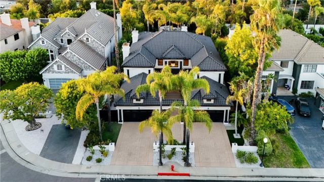 17437 Oak Creek Court, Encino, CA 91316