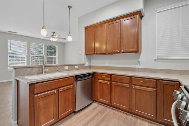 228 W Lucita Way, Mountain House, CA 95391