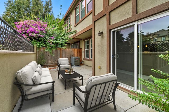 228 W Lucita Way, Mountain House, CA 95391