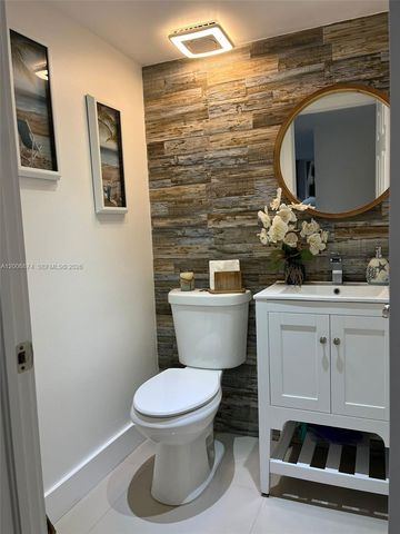 1155 NW 123rd Ct 601, Miami, FL 33182