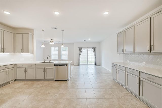 2129 Solstice Boulevard, Spring, TX 77386