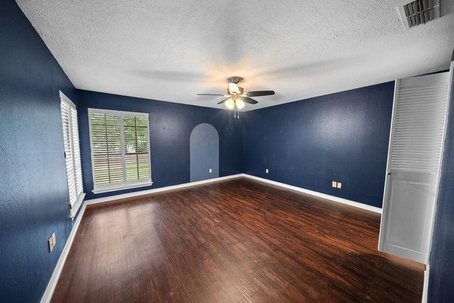 15060 Willowwood Dr., Tyler, TX 75703