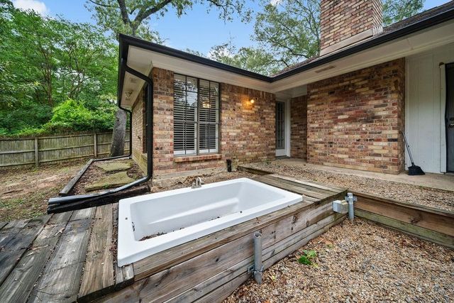 15060 Willowwood Dr., Tyler, TX 75703