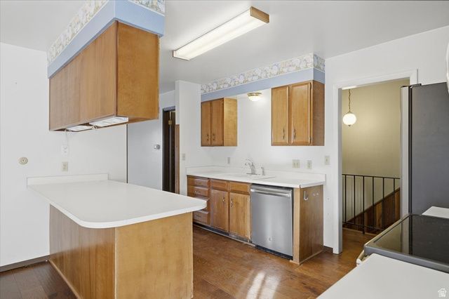 4608 S LOCUST LN, Holladay, UT 84117