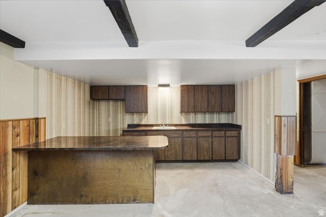 4608 S LOCUST LN, Holladay, UT 84117