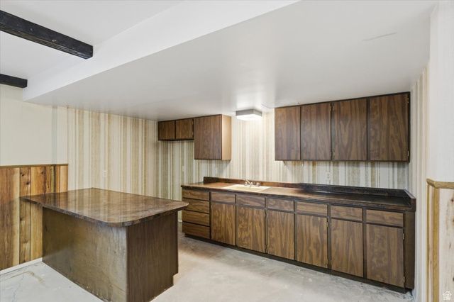 4608 S LOCUST LN, Holladay, UT 84117