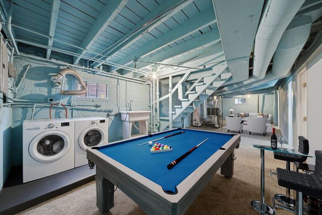 8533 S Rhodes Avenue, Chicago, IL 60619