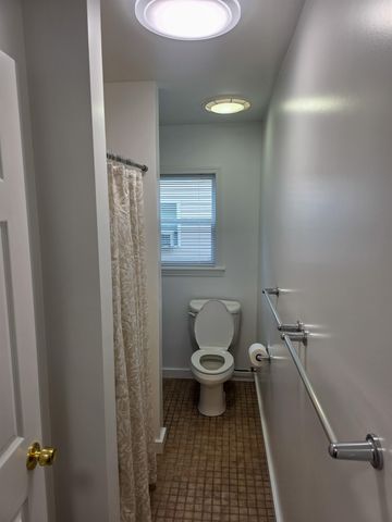 52 Jarvis Street, Windsor, VT 05089