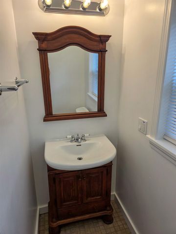 52 Jarvis Street, Windsor, VT 05089