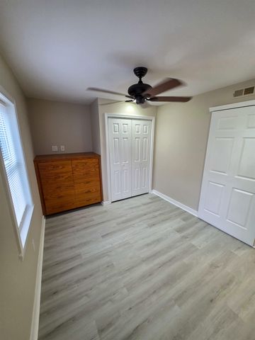 52 Jarvis Street, Windsor, VT 05089