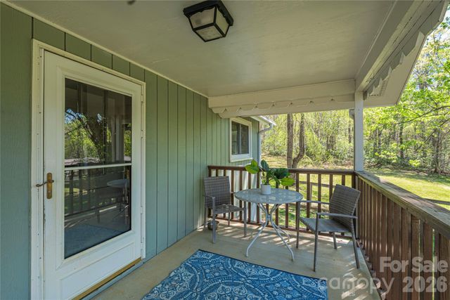 35 Grey Rock Valley, Black Mountain, NC 28711
