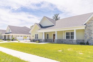 307 Blue River Drive, Knightstown, IN 46148