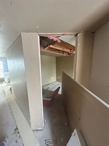 6614 Ashley Court, Granbury, TX 76049