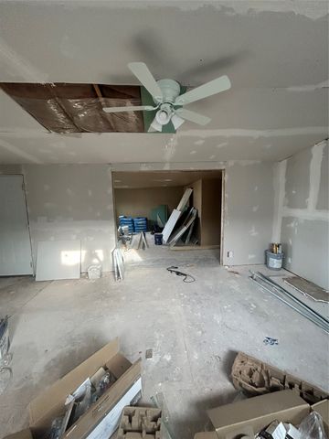 6614 Ashley Court, Granbury, TX 76049