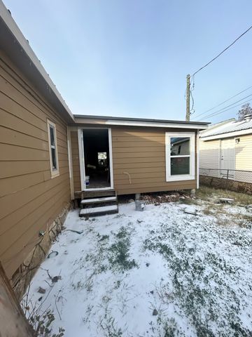 6614 Ashley Court, Granbury, TX 76049