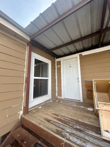 6614 Ashley Court, Granbury, TX 76049