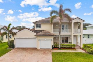 206 Magnolia Lakes Boulevard, Port St. Lucie, FL 34986