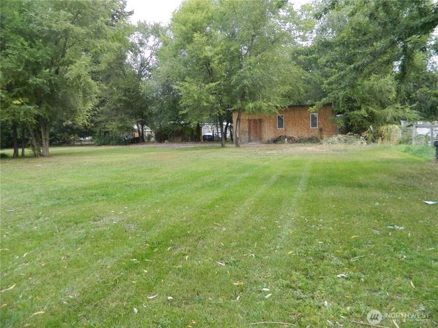 226 2nd Street W, Tonasket, WA 98855