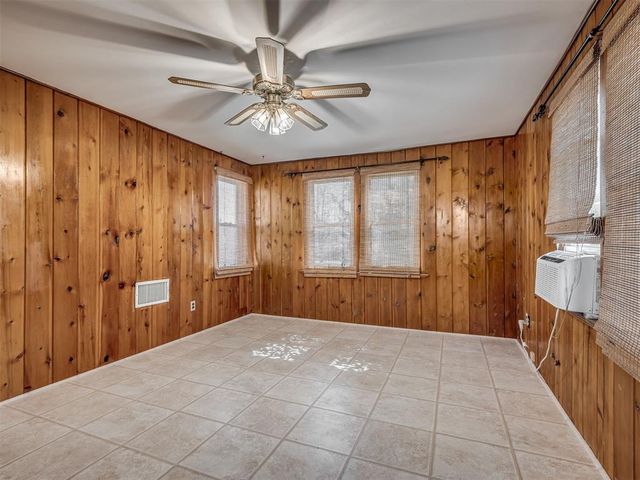 2201 N Gatewood Avenue, Oklahoma City, OK 73106