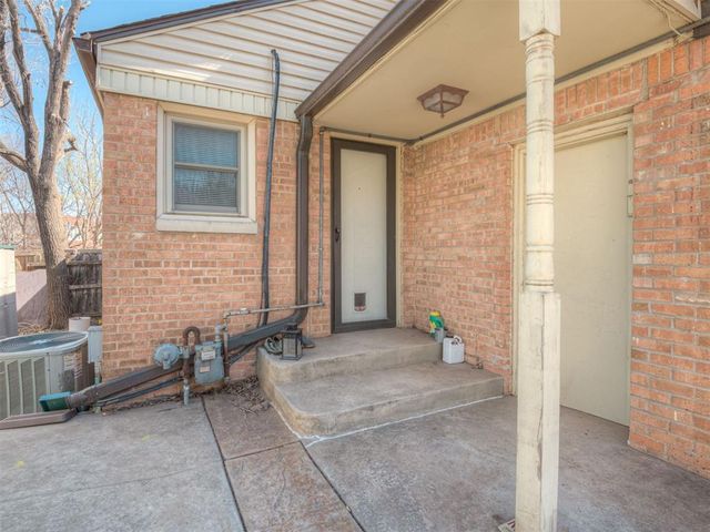 2201 N Gatewood Avenue, Oklahoma City, OK 73106