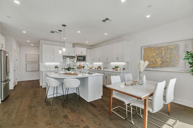 2938 Lamory Place, Santa Clara, CA 95051