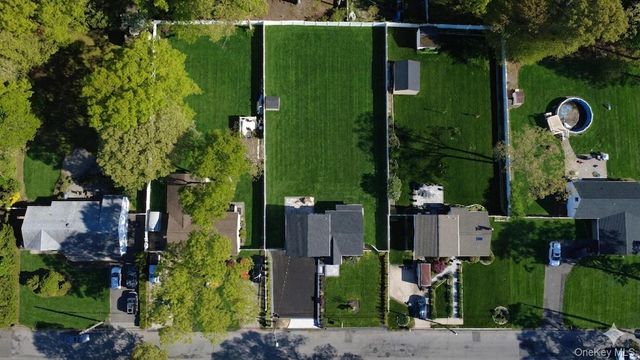354 Easton Street, Ronkonkoma, NY 11779
