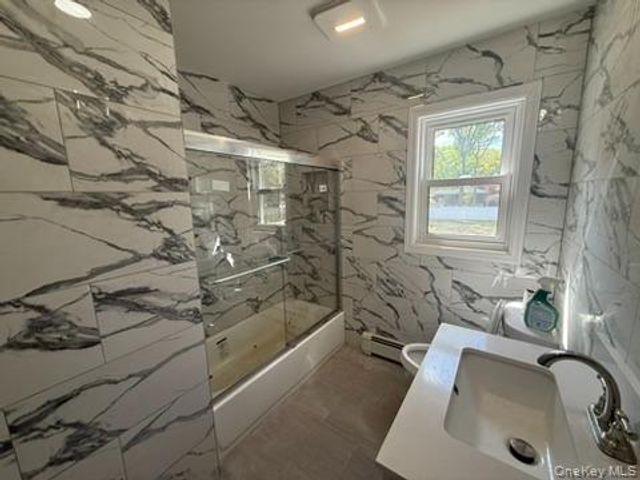 354 Easton Street, Ronkonkoma, NY 11779