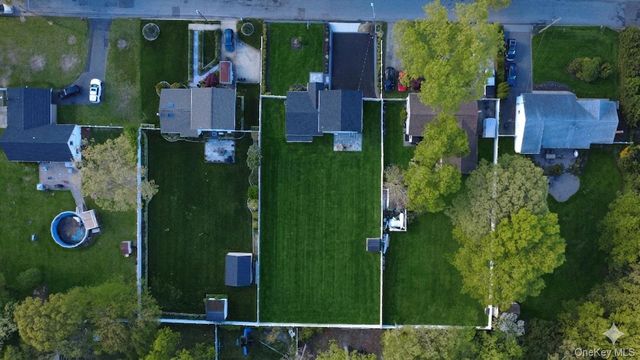 354 Easton Street, Ronkonkoma, NY 11779