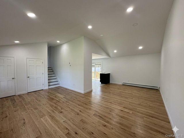 354 Easton Street, Ronkonkoma, NY 11779