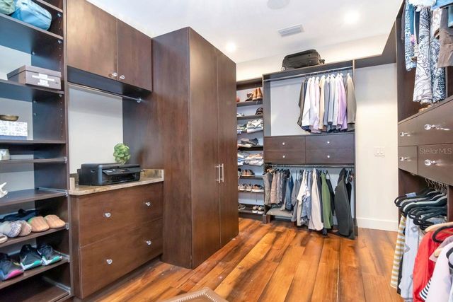 4715 W SAN JOSE STREET, Tampa, FL 33629