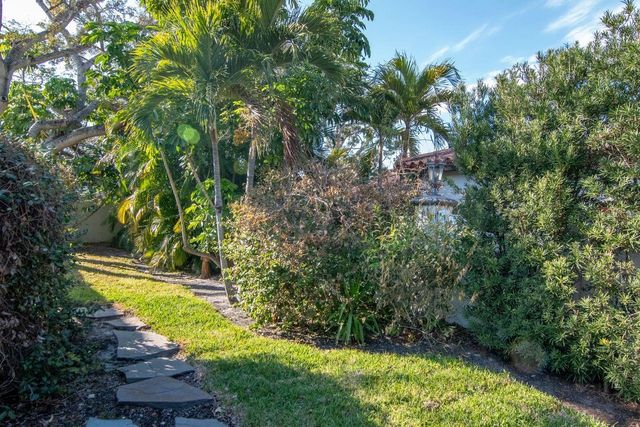 4715 W SAN JOSE STREET, Tampa, FL 33629