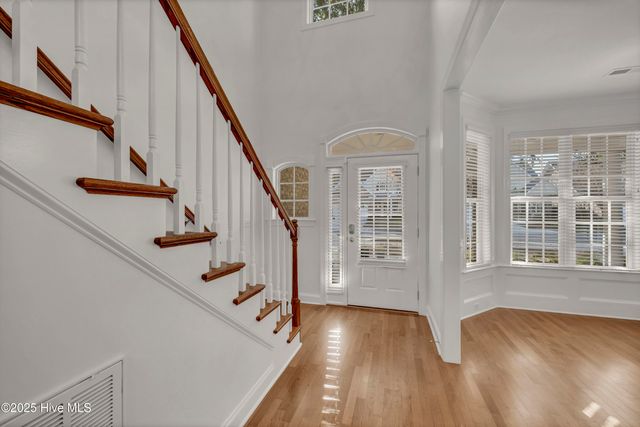 5135 Somersett Lane, Wilmington, NC 28409