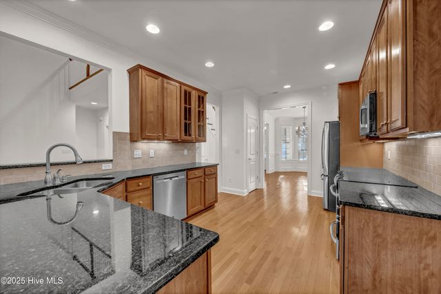 5135 Somersett Lane, Wilmington, NC 28409