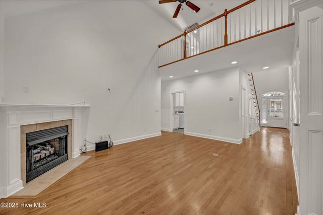 5135 Somersett Lane, Wilmington, NC 28409