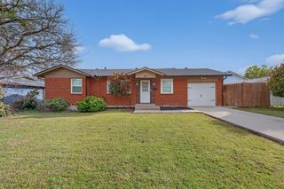 5108 Nadine Drive, Haltom City, TX 76117