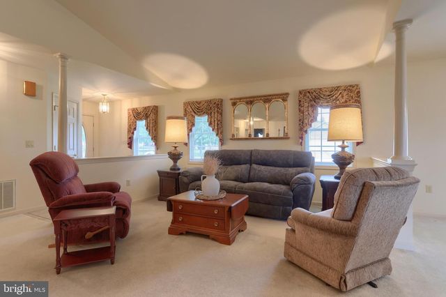90 ARBOR DR, Myerstown, PA 17067