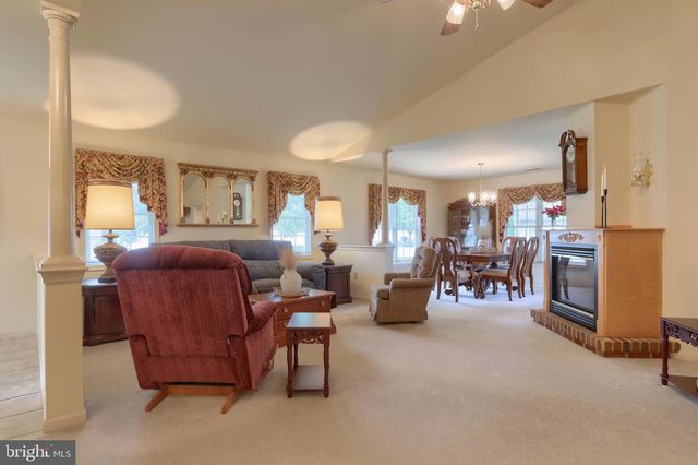 90 ARBOR DR, Myerstown, PA 17067