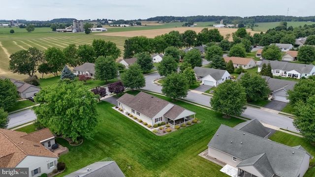 90 ARBOR DR, Myerstown, PA 17067